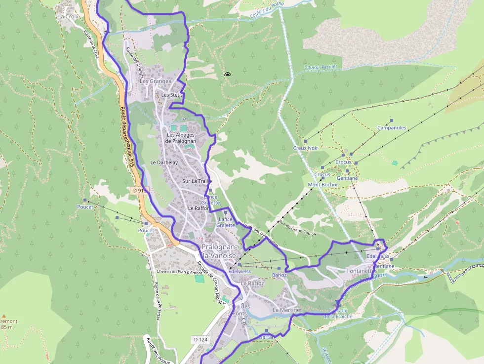 Maison 100 m² cinq pièces à vendre à Pralognan-la-Vanoise Maison 100 m² cinq pièces à vendre à Pralognan-la-Vanoise