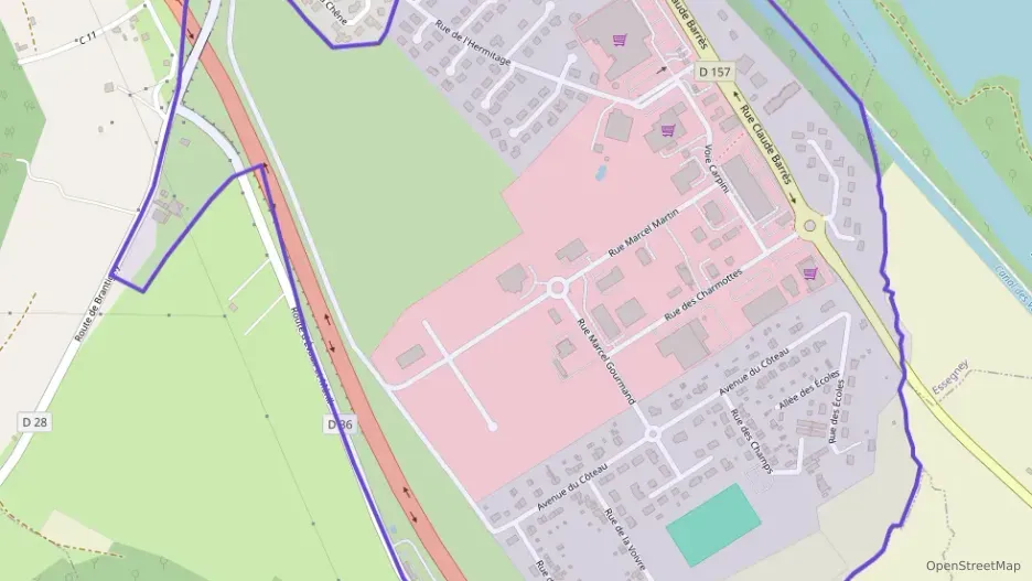 Maison 92 m² quatre pièces à vendre à Charmes