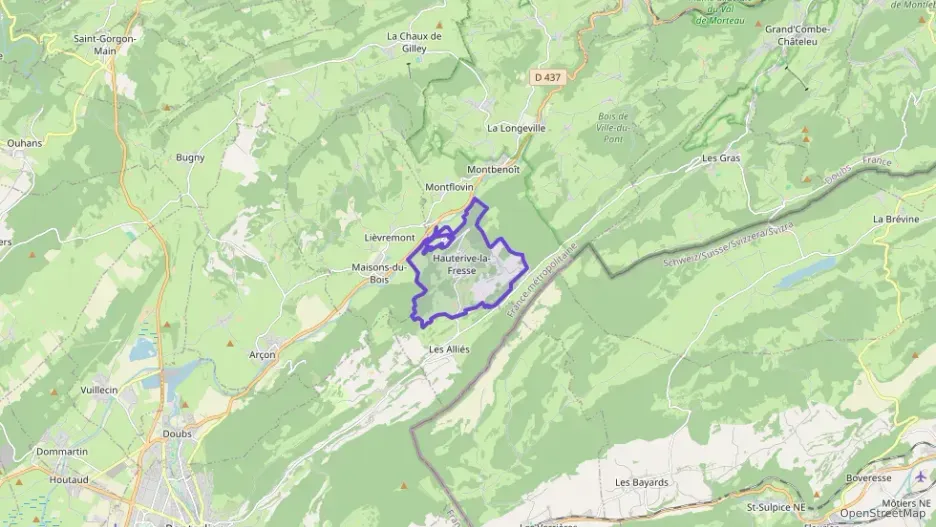 Maison 136 m² cinq pièces à vendre à Hauterive-la-Fresse
