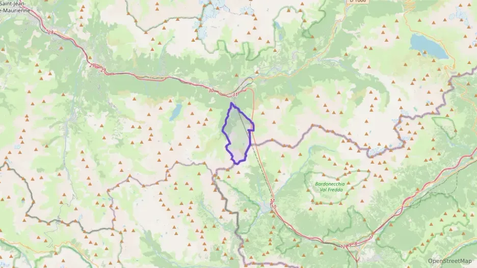 Maison 49 m² trois pièces à vendre à Modane Maison 49 m² trois pièces à vendre à Modane