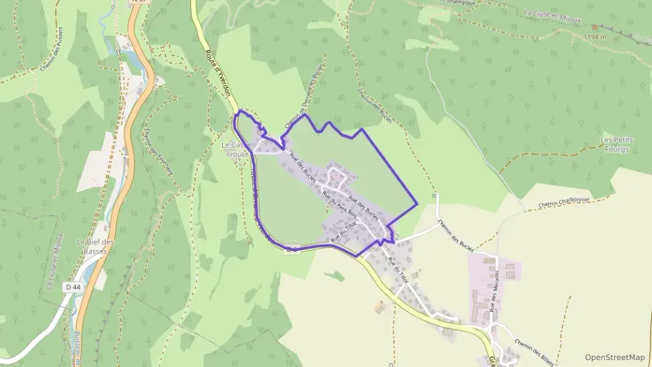 Maison 113 m² cinq pièces à vendre à Les Fourgs Maison 113 m² cinq pièces à vendre à Les Fourgs