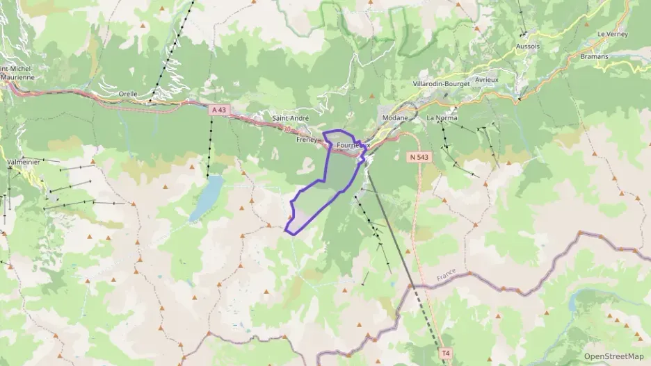 Maison 94 m² six pièces à vendre à Fourneaux Maison 94 m² six pièces à vendre à Fourneaux