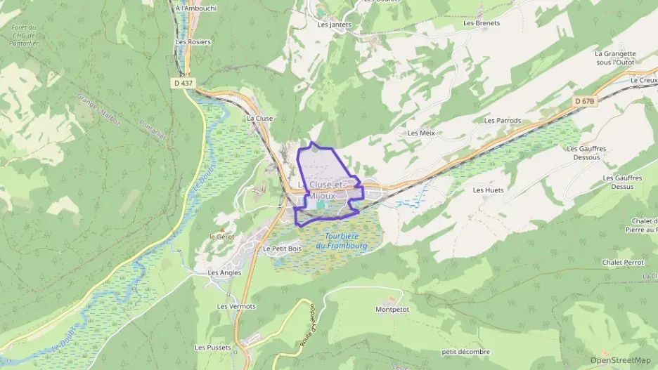 Maison 120 m² cinq pièces à vendre à La Cluse-et-Mijoux Maison 120 m² cinq pièces à vendre à La Cluse-et-Mijoux