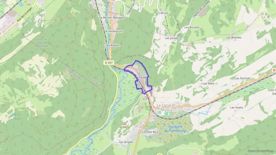 Maison 98 m² quatre pièces à vendre à La Cluse-et-Mijoux