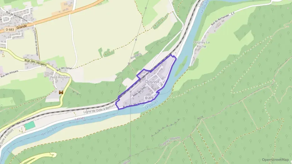 Maison 170 m² six pièces à vendre à Ougney-Douvot