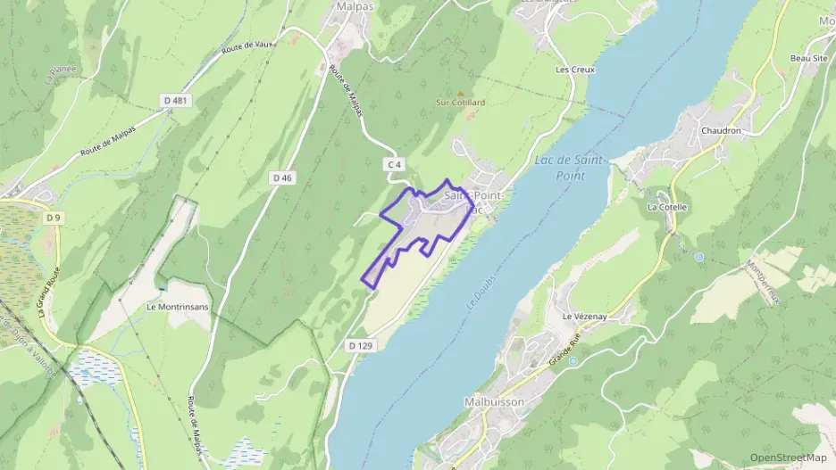 Maison 226 m² six pièces à vendre à Saint-Point-Lac Maison 226 m² six pièces à vendre à Saint-Point-Lac