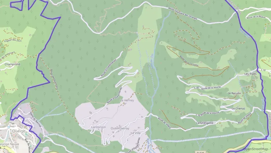 Maison 87 m² quatre pièces à vendre à Queige Maison 87 m² quatre pièces à vendre à Queige
