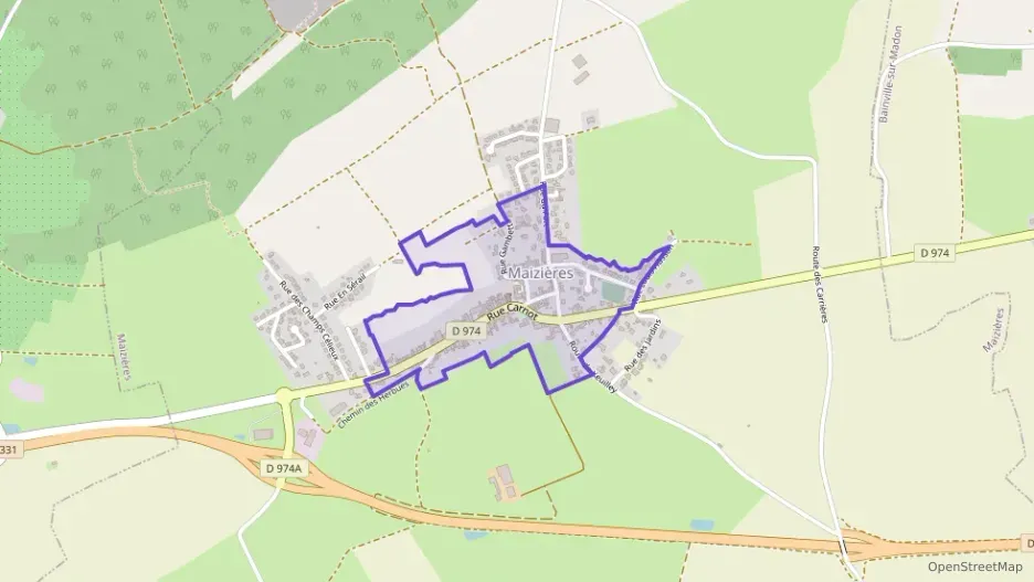 Maison 90 m² quatre pièces à vendre à Maizières