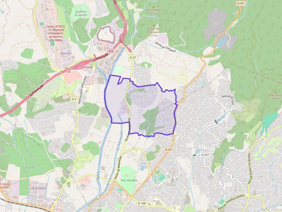 Maison 76 m² quatre pièces à vendre à Fréjus