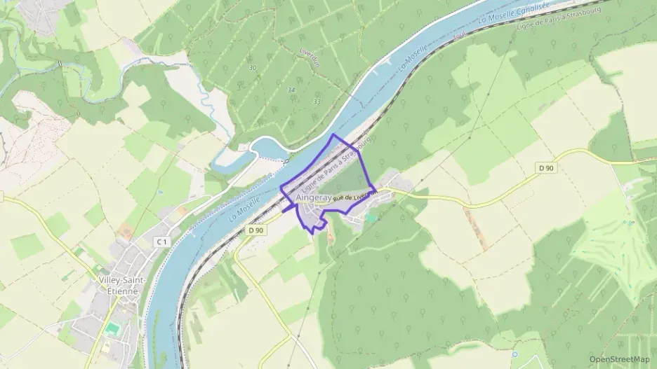 Maison 81 m² quatre pièces à vendre à Aingeray Maison 81 m² quatre pièces à vendre à Aingeray