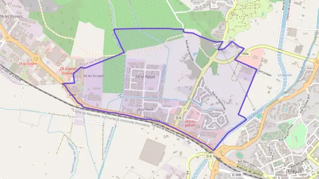 Maison 87 m² quatre pièces à vendre à Fréjus