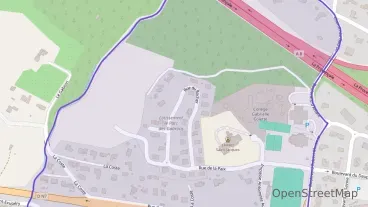 Maison 88 m² quatre pièces à vendre à Puget-sur-Argens
