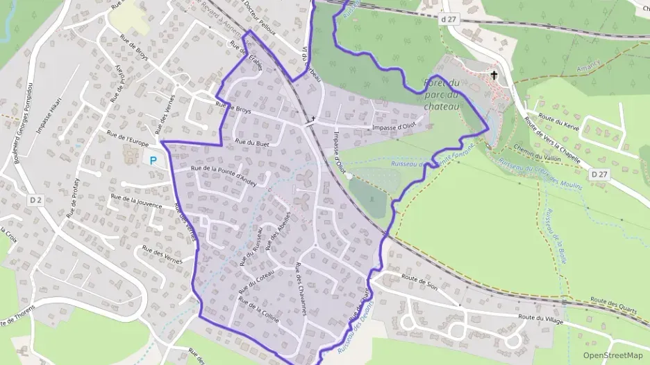 Maison 167 m² cinq pièces à vendre à La Roche-sur-Foron Maison 167 m² cinq pièces à vendre à La Roche-sur-Foron