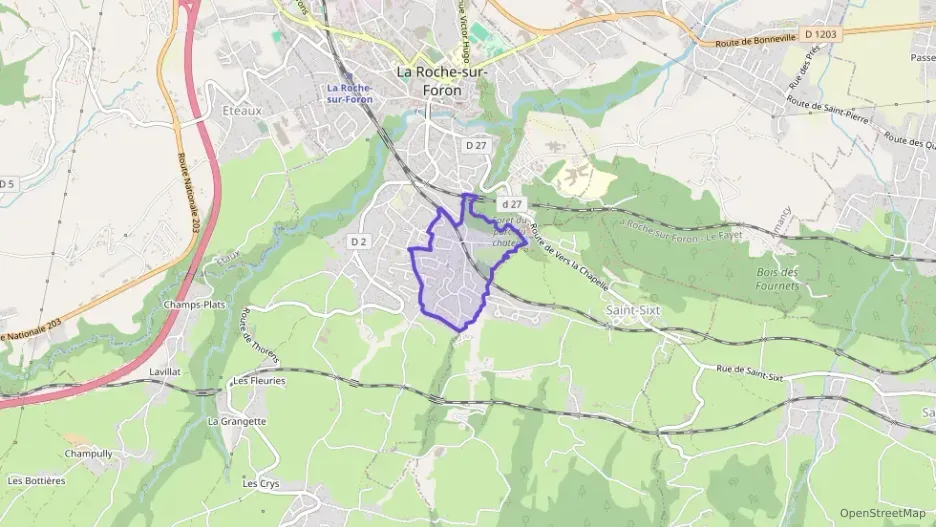 Maison 167 m² cinq pièces à vendre à La Roche-sur-Foron Maison 167 m² cinq pièces à vendre à La Roche-sur-Foron