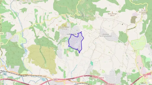 Maison 120 m² quatre pièces à vendre à Roquebrune-sur-Argens