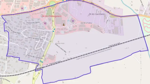 Maison 80 m² quatre pièces à vendre à Roquebrune-sur-Argens