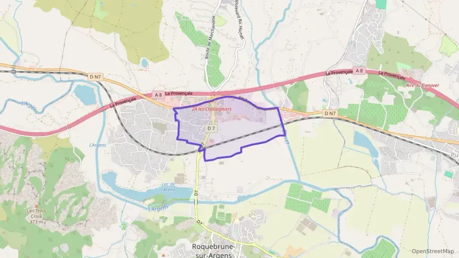 Maison 80 m² quatre pièces à vendre à Roquebrune-sur-Argens Maison 80 m² quatre pièces à vendre à Roquebrune-sur-Argens