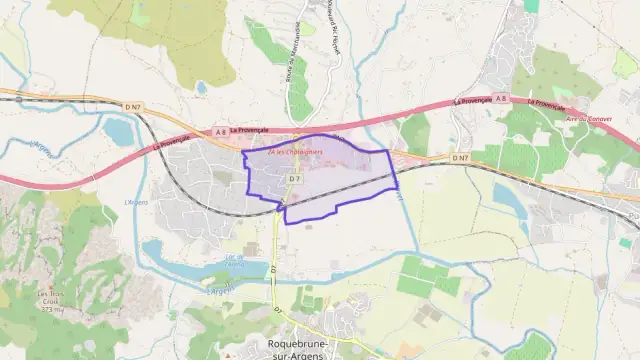 Maison 80 m² quatre pièces à vendre à Roquebrune-sur-Argens