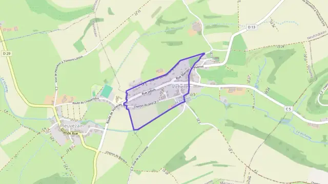 Maison 102 m² quatre pièces à vendre à Vicherey