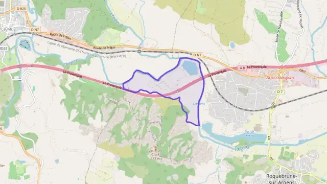 Maison 107 m² trois pièces à vendre à Roquebrune-sur-Argens