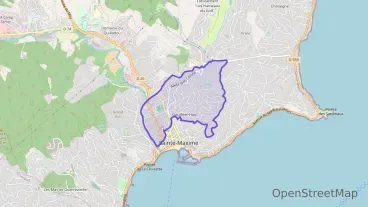 Maison 160 m² cinq pièces à vendre à Sainte-Maxime Maison 160 m² cinq pièces à vendre à Sainte-Maxime