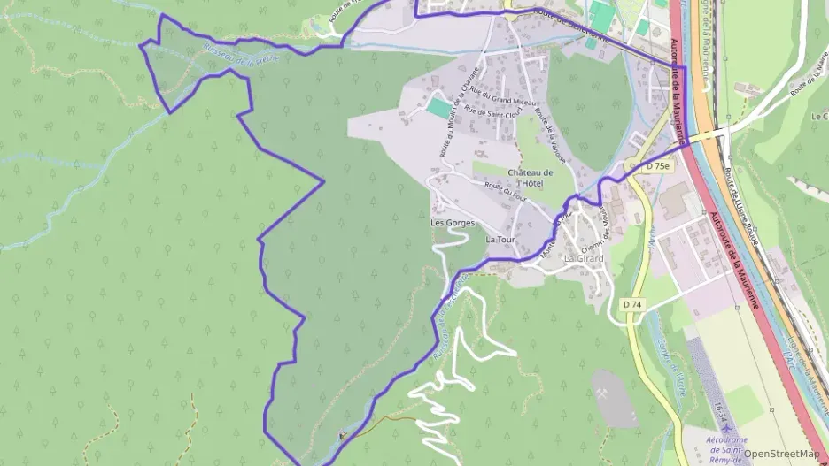 Maison 51 m² trois pièces à vendre à Saint-Rémy-de-Maurienne Maison 51 m² trois pièces à vendre à Saint-Rémy-de-Maurienne