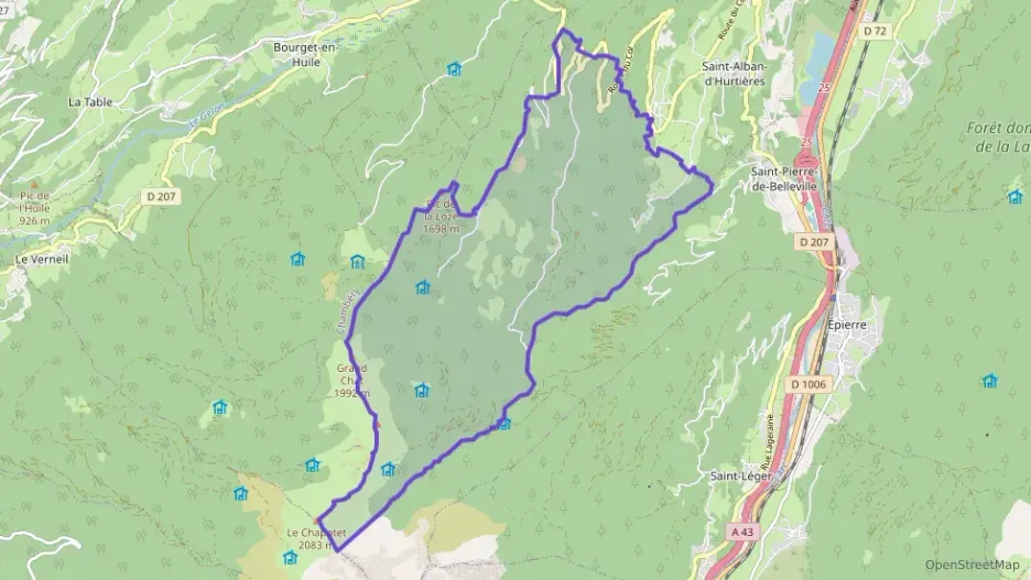Maison 178 m² trois pièces à vendre à Saint-Alban-d`Hurtières Maison 178 m² trois pièces à vendre à Saint-Alban-d`Hurtières