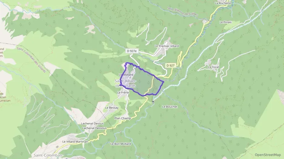 Maison 70 m² quatre pièces à vendre à Saint-Alban-des-Villards Maison 70 m² quatre pièces à vendre à Saint-Alban-des-Villards