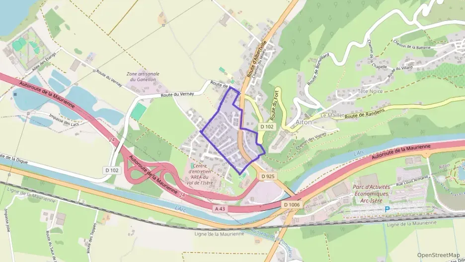 Maison 136 m² quatre pièces à vendre à Aiton