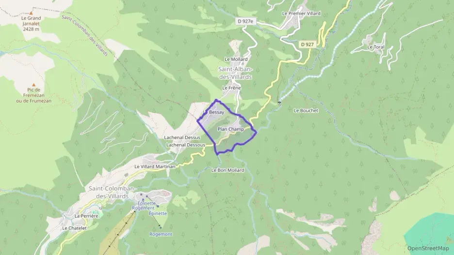 Maison 68 m² trois pièces à vendre à Saint-Alban-des-Villards Maison 68 m² trois pièces à vendre à Saint-Alban-des-Villards