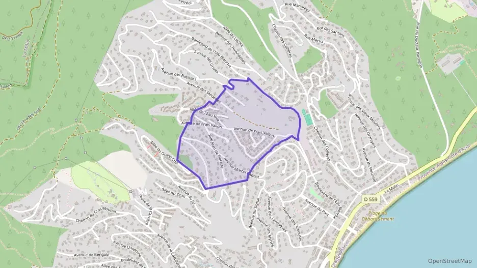 Maison 128 m² quatre pièces à vendre à Cavalaire-sur-Mer