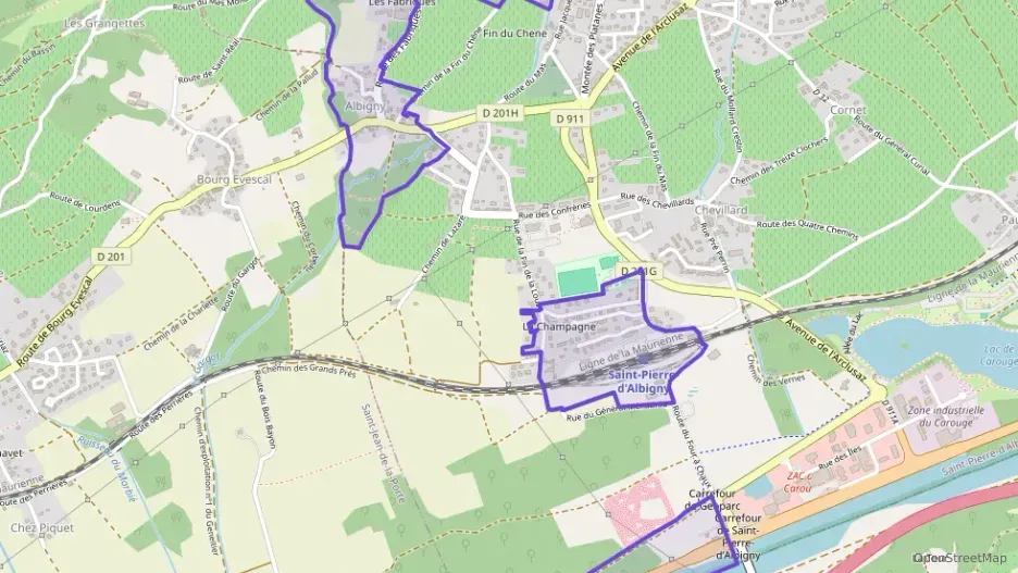 Maison 120 m² trois pièces à vendre à Saint-Pierre-d`Albigny
