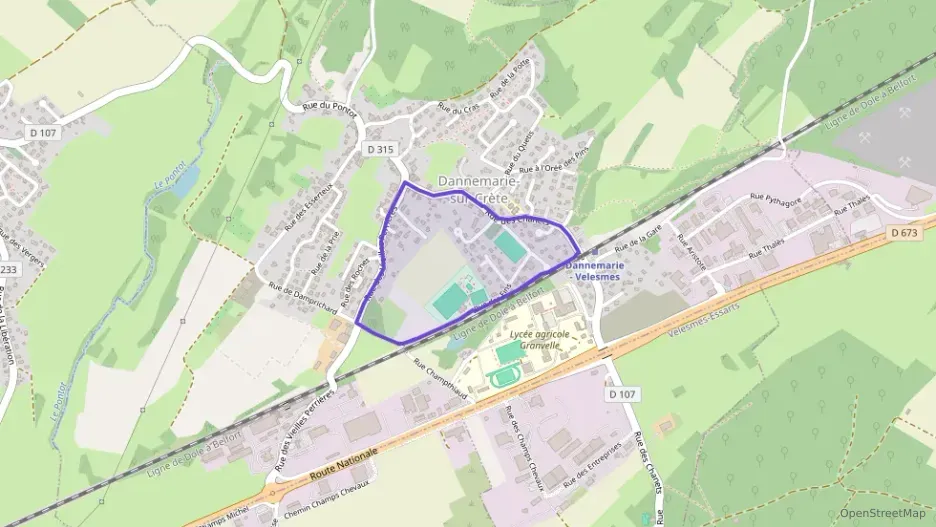 Maison 94 m² cinq pièces à vendre à Dannemarie-sur-Crète