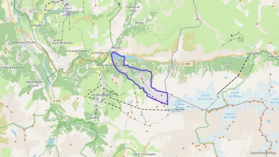 Maison 92 m² quatre pièces à vendre à Les Deux Alpes Maison 92 m² quatre pièces à vendre à Les Deux Alpes