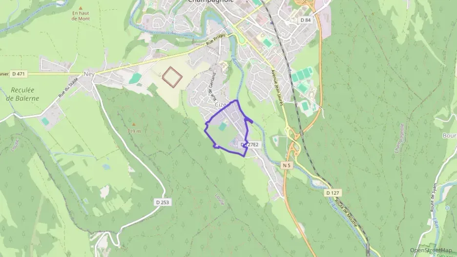 Maison 125 m² trois pièces à vendre à Cize