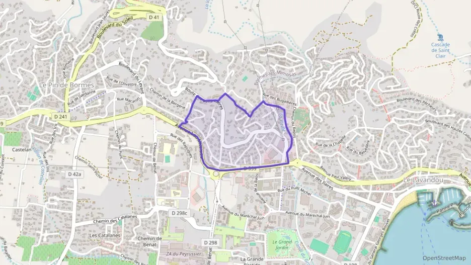 Maison 87 m² cinq pièces à vendre à Bormes-les-Mimosas