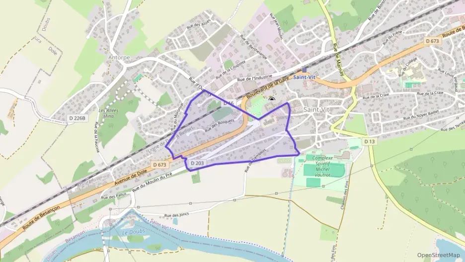 Maison 86 m² cinq pièces à vendre à Saint-Vit Maison 86 m² cinq pièces à vendre à Saint-Vit