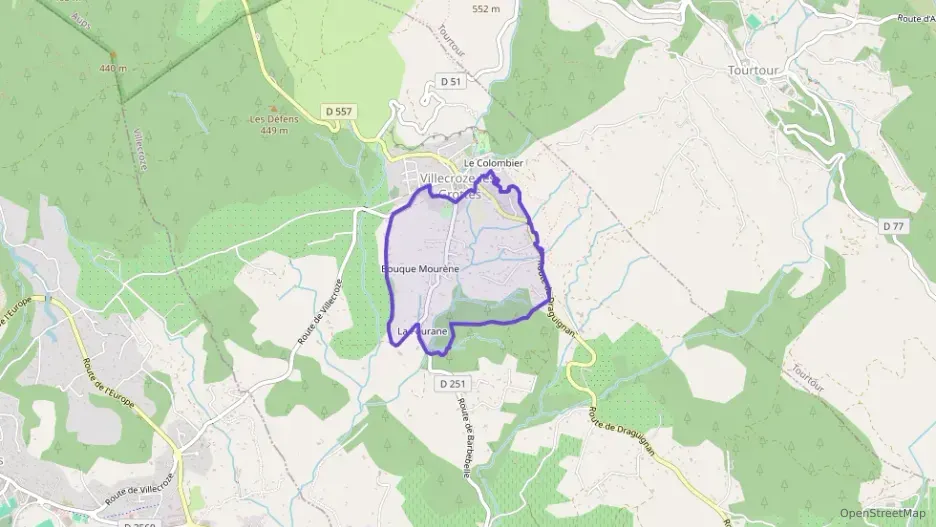 Maison 73 m² trois pièces à vendre à Villecroze Maison 73 m² trois pièces à vendre à Villecroze