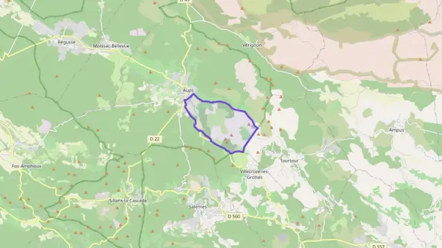 Maison 136 m² quatre pièces à vendre à Aups