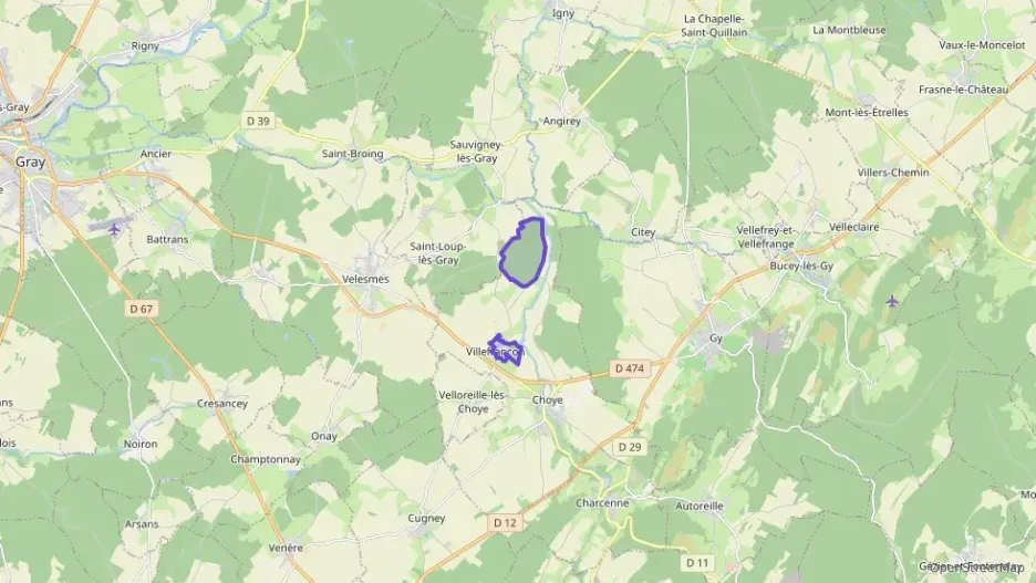 Maison 150 m² cinq pièces à vendre à Villefrancon