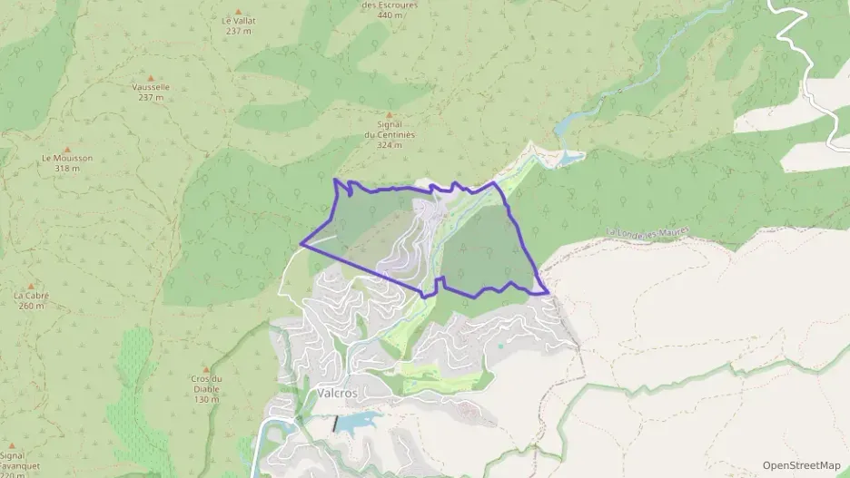 Maison 181 m² sept pièces à vendre à La Londe-les-Maures