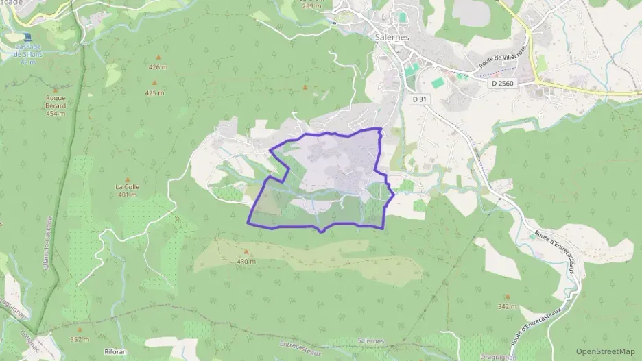 Maison 90 m² quatre pièces à vendre à Salernes