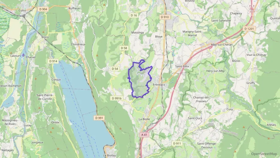 Maison 109 m² quatre pièces à vendre à Entrelacs