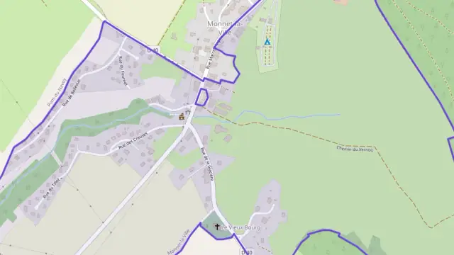 Maison 90 m² quatre pièces à vendre à Monnet-la-Ville