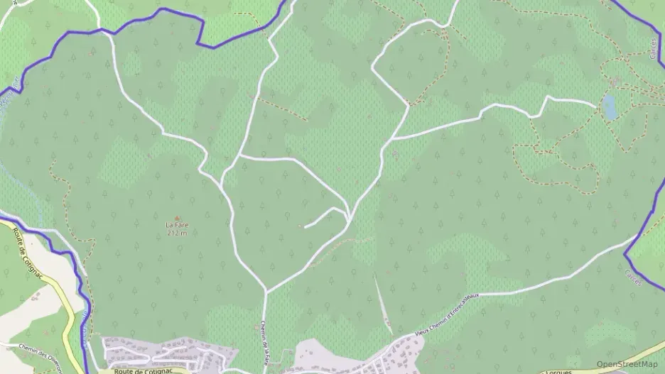 Maison 130 m² cinq pièces à vendre à Carcès Maison 130 m² cinq pièces à vendre à Carcès