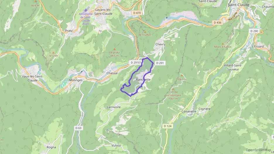 Maison 112 m² quatre pièces à vendre à Saint-Claude Maison 112 m² quatre pièces à vendre à Saint-Claude