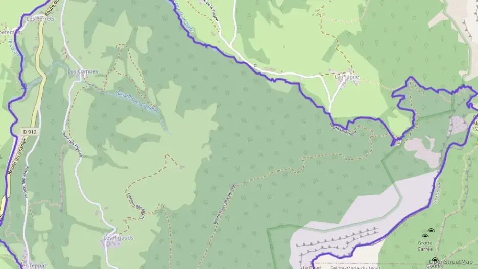 Maison 138 m² quatre pièces à vendre à Entremont-le-Vieux