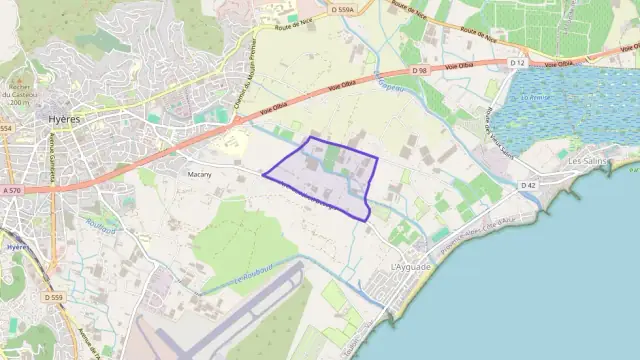 Maison 90 m² quatre pièces à vendre à Hyères