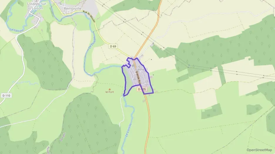 Maison 111 m² quatre pièces à vendre à Jametz Maison 111 m² quatre pièces à vendre à Jametz