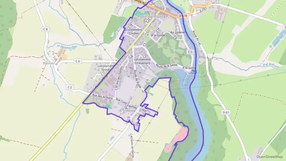 Maison 40 m² deux pieces à vendre à Pont-de-Poitte